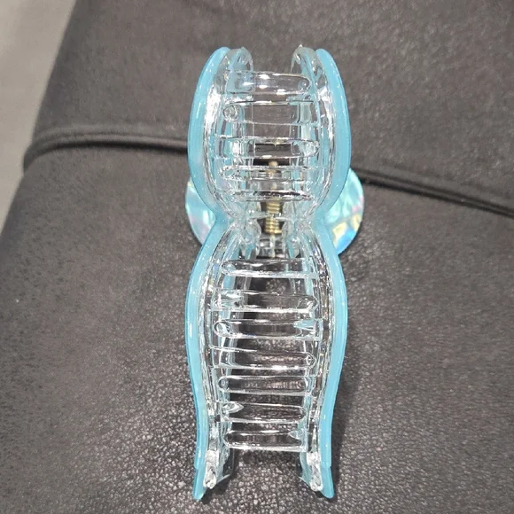 Elegant Blue Iridescent Hair Claw Clip - Picture 8 of 8
